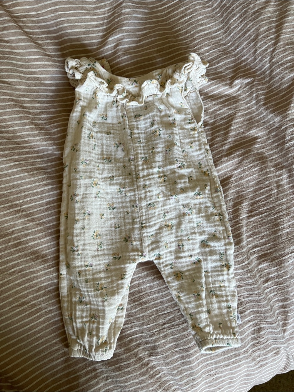 Baby Floral Gauze Ruffled Romper - White with Tiny Yellow Flowers